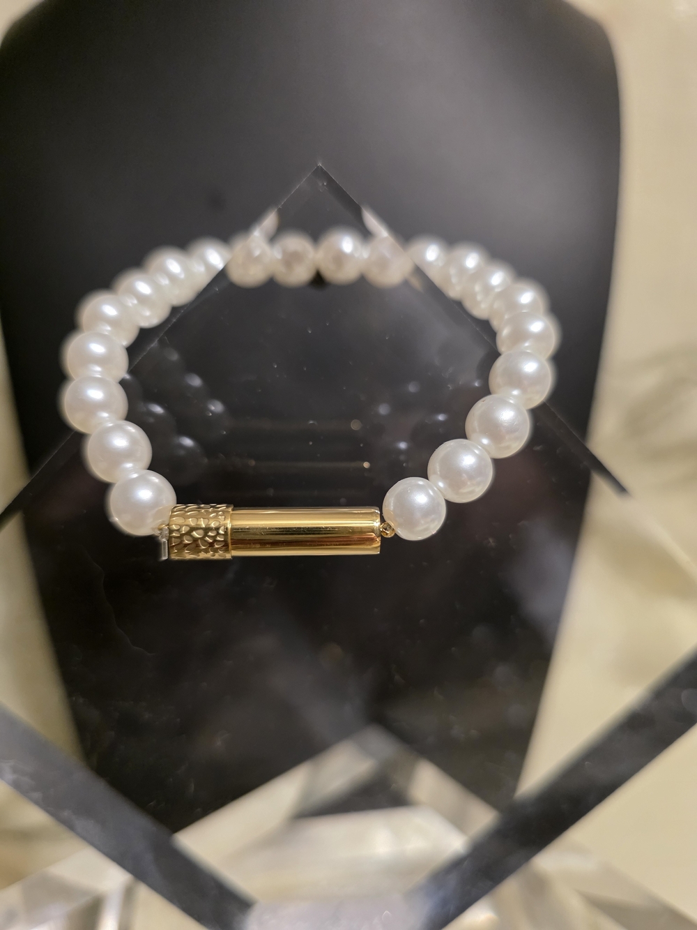 #856 Classic Pearl Bracelet with Gold Accent
